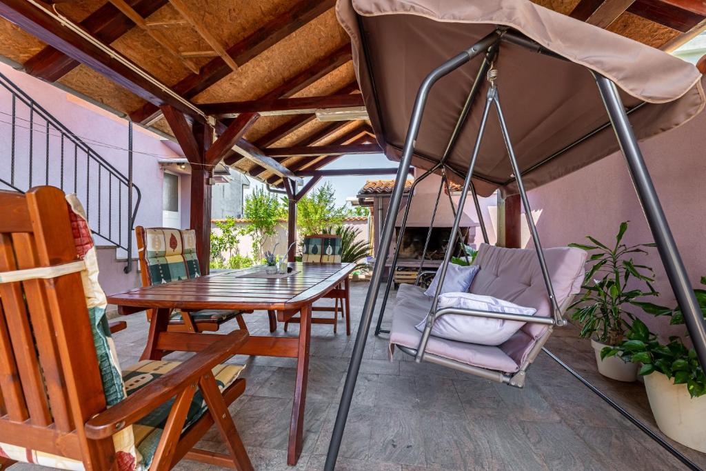 Balkón nebo terasa v ubytování Malinsummer Apartments