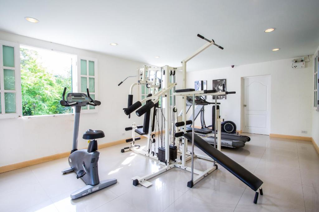 Fitness centrum a/nebo fitness zařízení v ubytování Chateau de Khaoyai Hotel & Resort