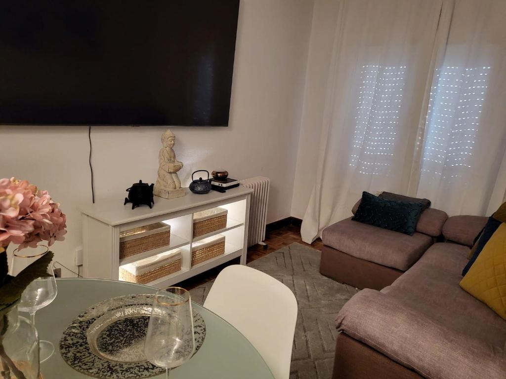 TV a/nebo společenská místnost v ubytování Apartamento centrico