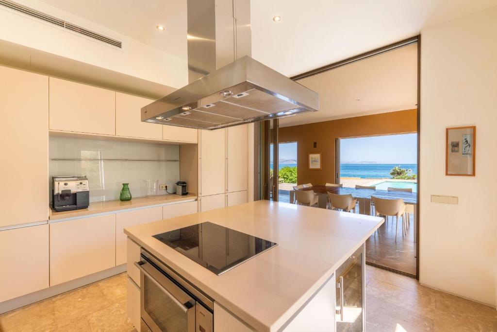 Kuchyň nebo kuchyňský kout v ubytování Betlem - 39966 Mallorca