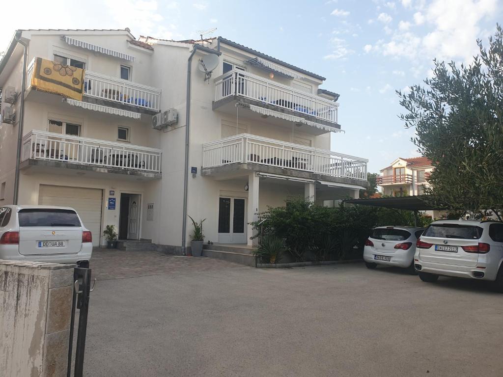Budova, kde se apartmán nachází