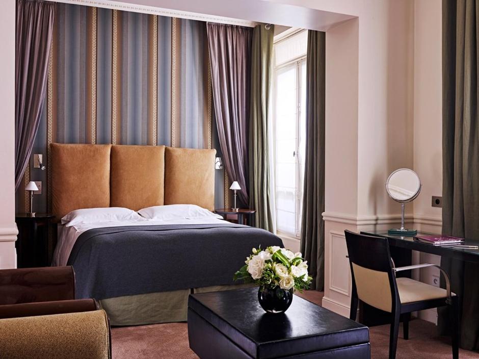 La Tremoille Paris - 8