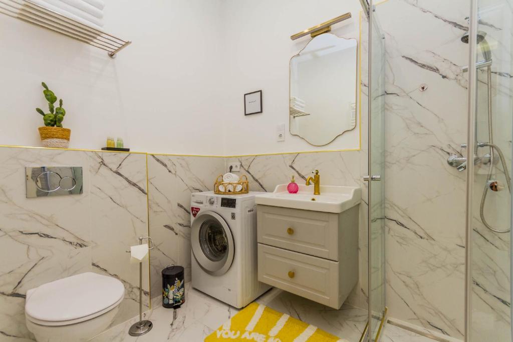 Kúpeľňa v ubytovaní Bengt Apartment Kiraly str.