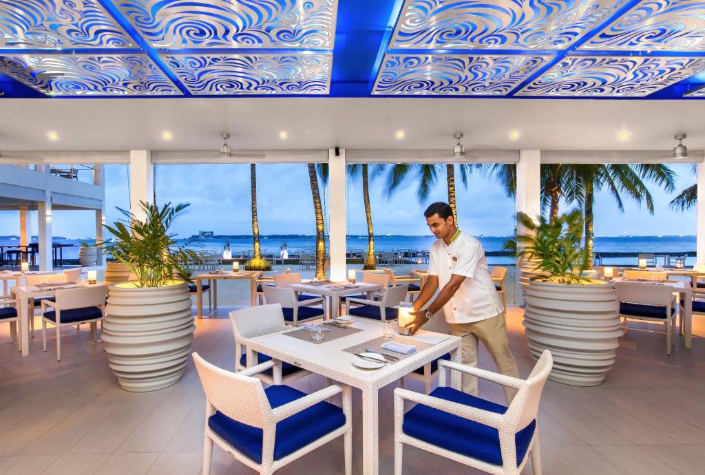 Niva Kurumba Maldives - View 17