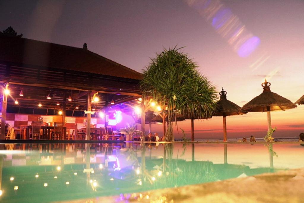 Bazén v ubytování Pemedal Beach Resort nebo v jeho okolí