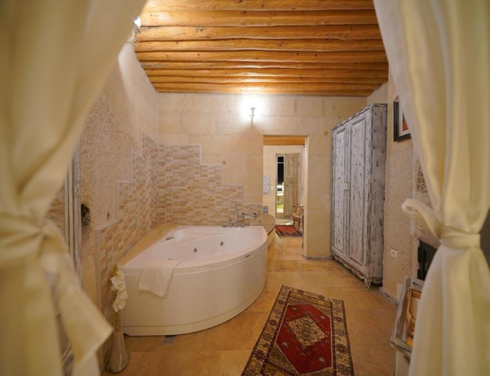 Koupelna v ubytování Karlık Cave Suite Cappadocia