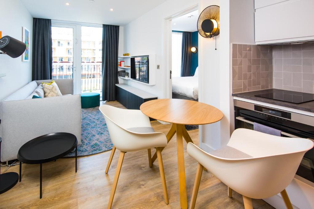 Staybridge Suites - Cardiff by IHG - Resim 19