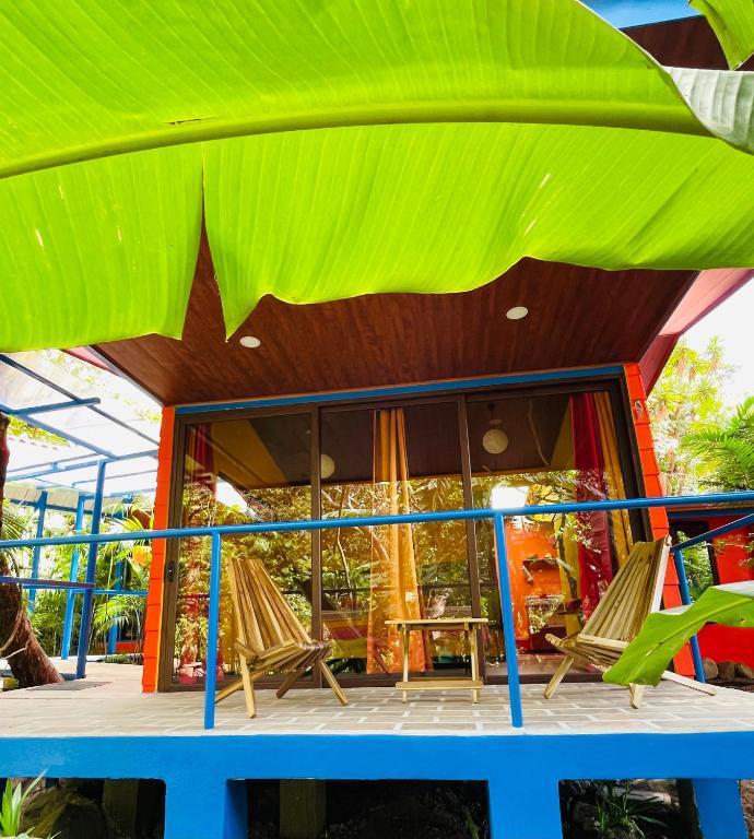 Balkón nebo terasa v ubytování El Sol Monteverde