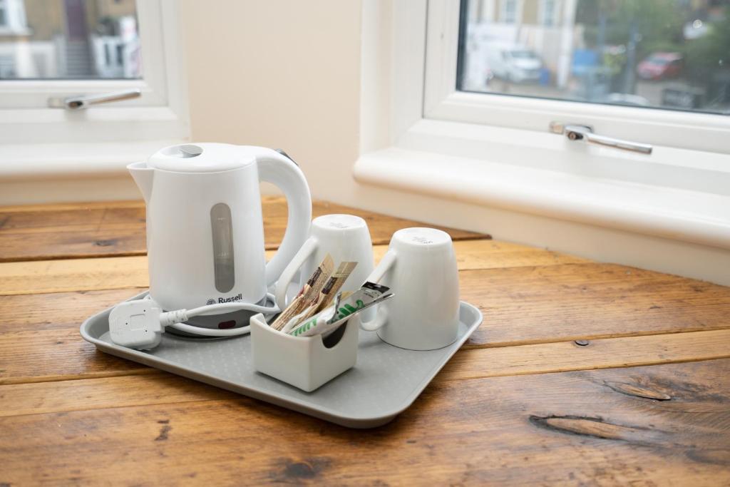 Hotel DC, Stratford - Resim 13