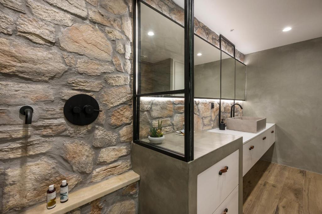 A bathroom at Skins Concept Boutique Apartment