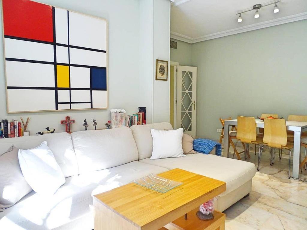 Fotografie z fotogalerie ubytování Beyourself by SevillaLuxurySuites v destinaci Seville