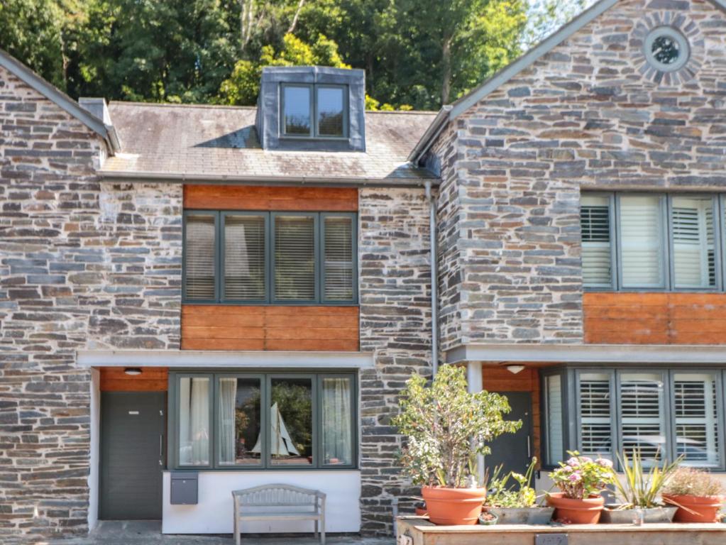 6 Pottery Cottages, Dartmouth (updated prices 2024)