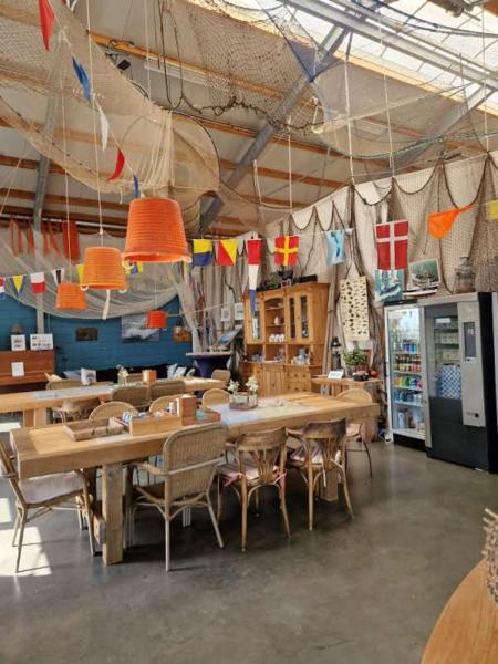 Restaurace v ubytování Slaaphuisjes LauwersmeerPlezier!