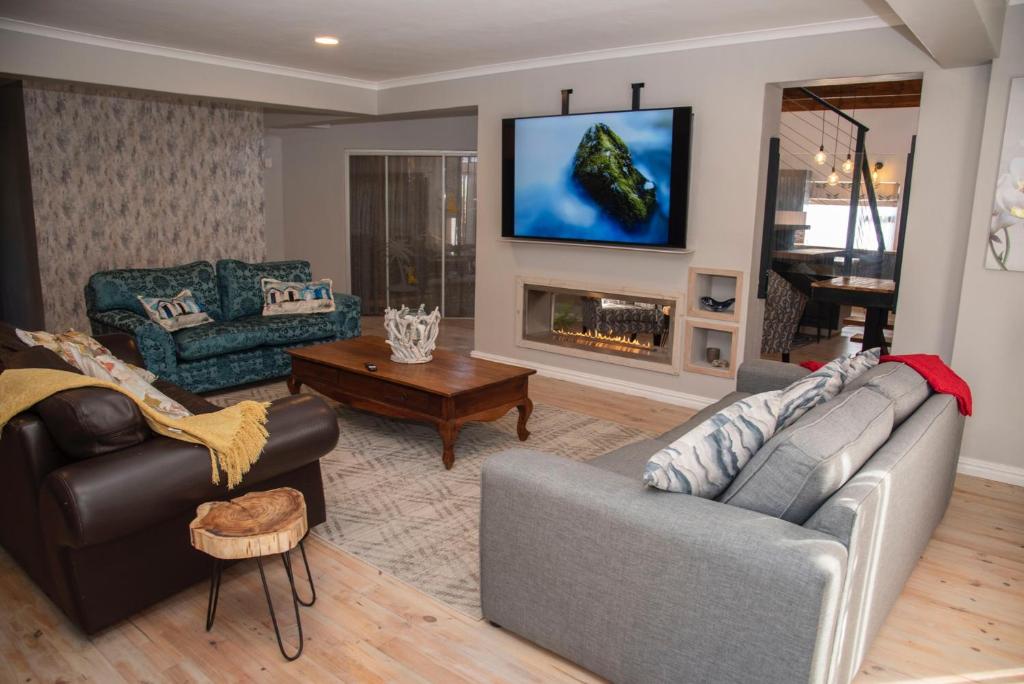 The Coral on Sedgefield by Top Destinations Rentals - Image 7