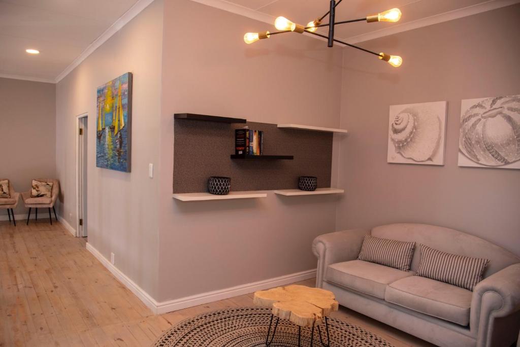 The Coral on Sedgefield by Top Destinations Rentals - Image 18