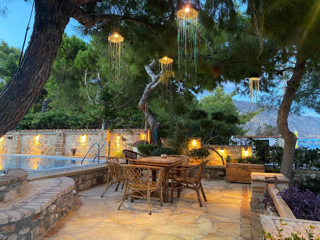 Zahrada ubytování Kineta luxury House