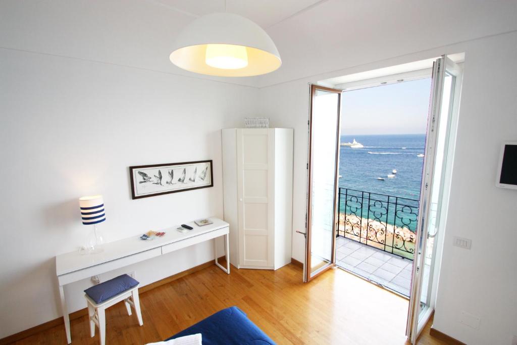 Nespecifikovaný výhled na moře nebo výhled na moře při pohledu z bed and breakfast