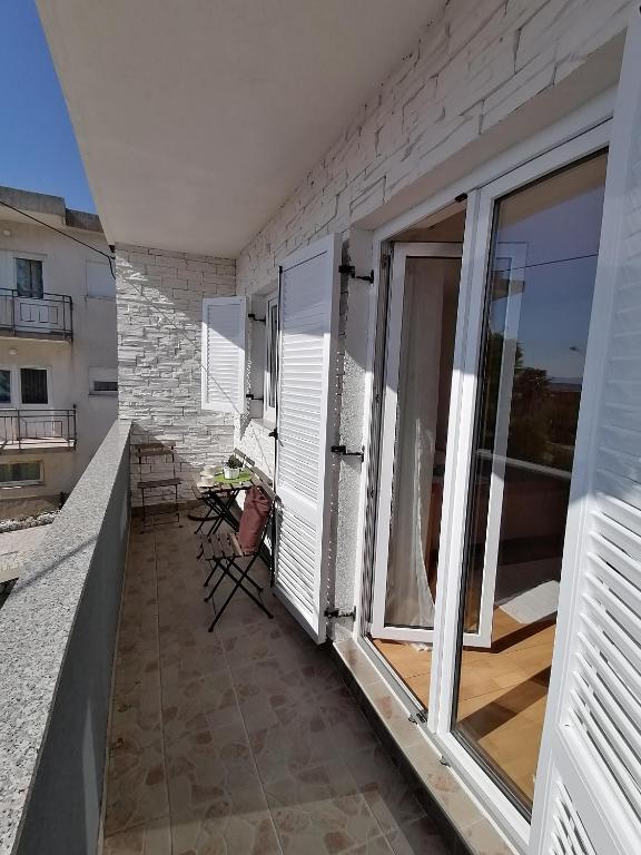 Balkón alebo terasa v ubytovaní Apartments and rooms with parking space Crikvenica - 12305