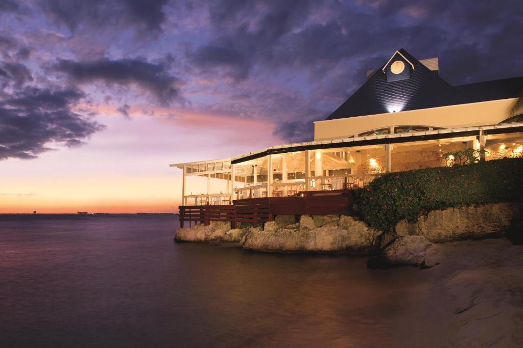 Foto da galeria de Zoetry Villa Rolandi Isla Mujeres Cancun - All Inclusive em Isla Mujeres