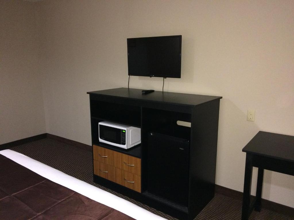 Paradise Inn & Suites - Single Room