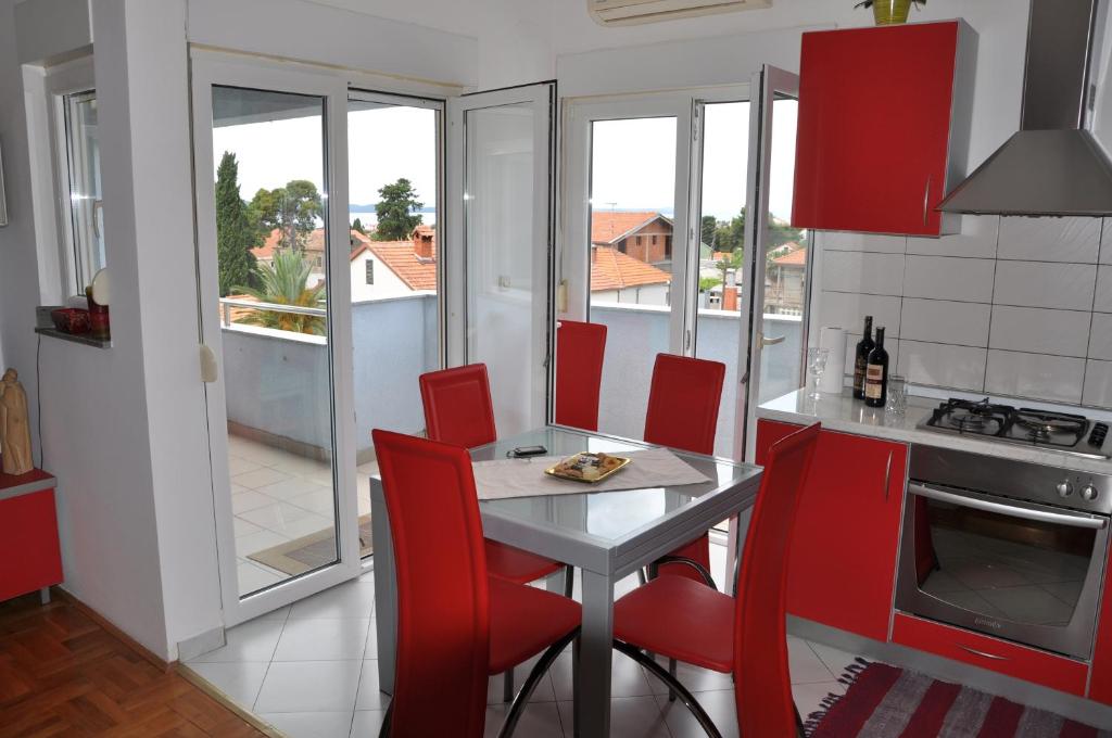 Fotografia z galérie ubytovania Apartments with a parking space Zadar - 12514 v destinácii Zadar