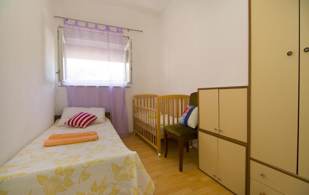 Fotografia z galérie ubytovania Apartments with a parking space Seget Vranjica, Trogir - 12612 v Trogiri