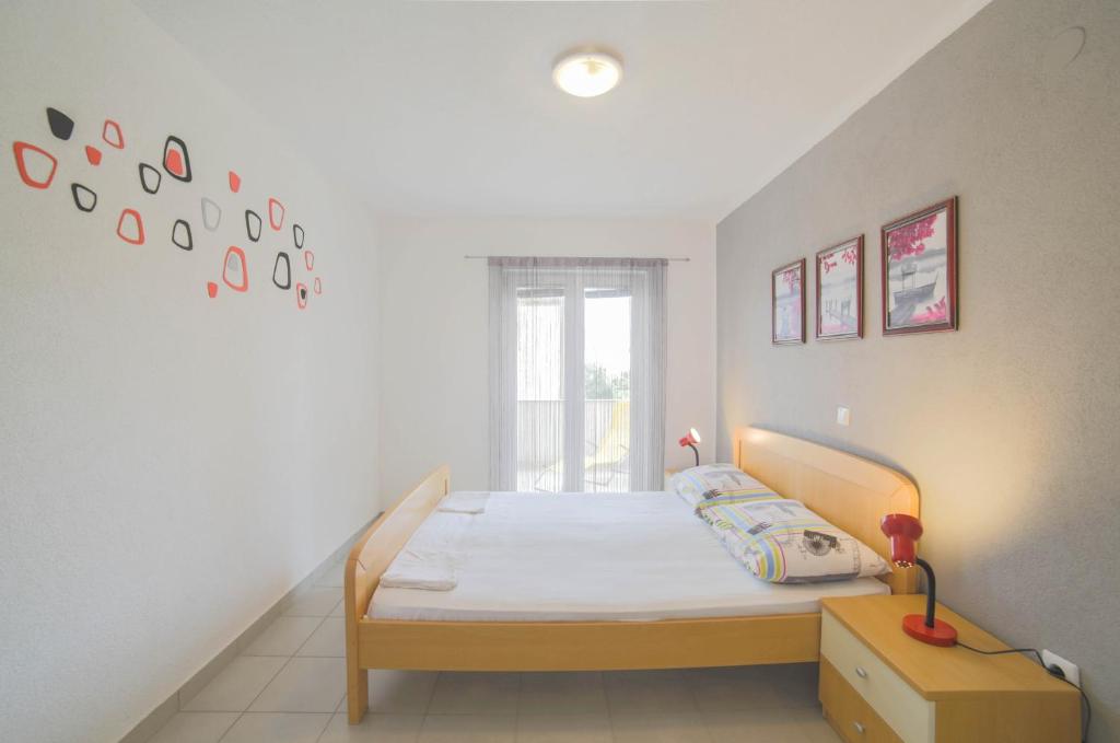 Fotografie z fotogalerie ubytování Apartments with a parking space Mandre, Pag - 12722 v destinaci Kolan