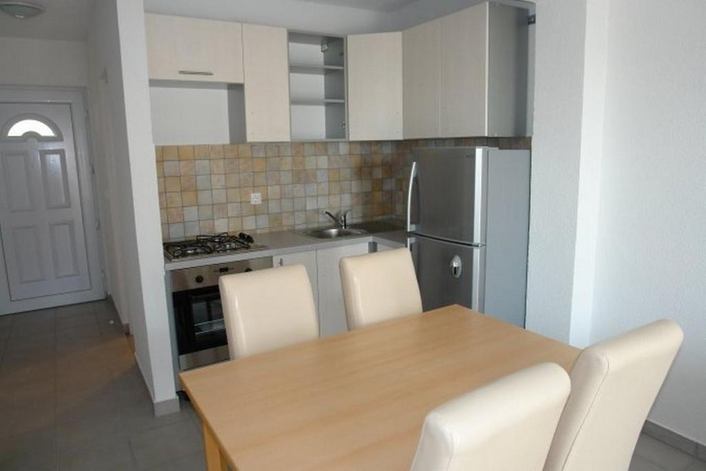 Fotografie z fotogalerie ubytování Apartments with a parking space Mandre, Pag - 12722 v destinaci Kolan