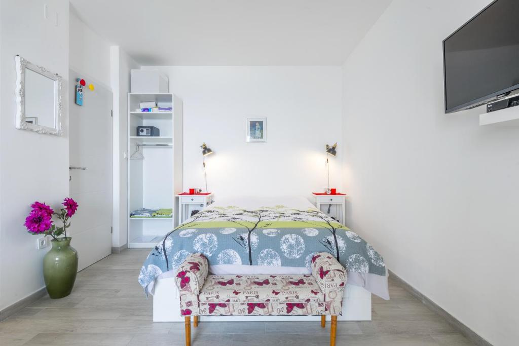Fotografie z fotogalerie ubytování Apartments with WiFi Split - 12843 ve Splitu