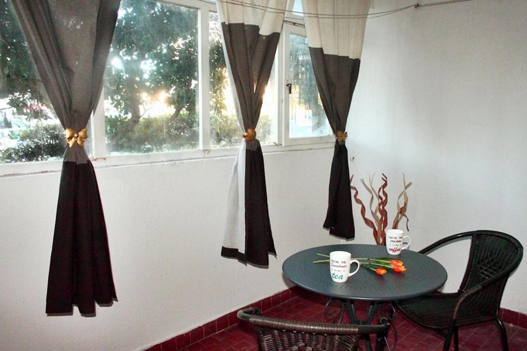 Fotografie z fotogalerie ubytování Apartments with WiFi Split - 12855 ve Splitu