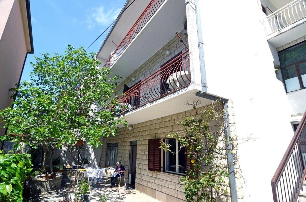 Balkón alebo terasa v ubytovaní Studio Makarska 12211b