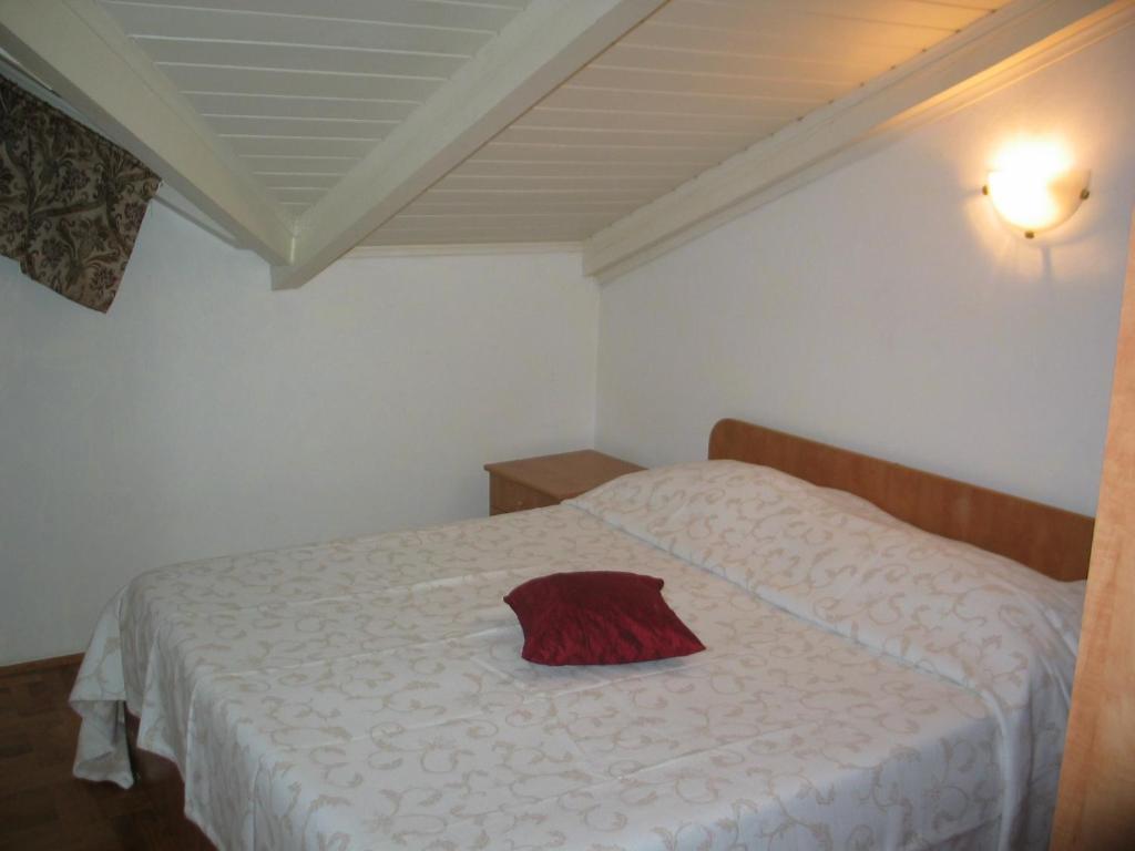 Posteľ alebo postele v izbe v ubytovaní Apartments with a parking space Privlaka, Zadar - 12989