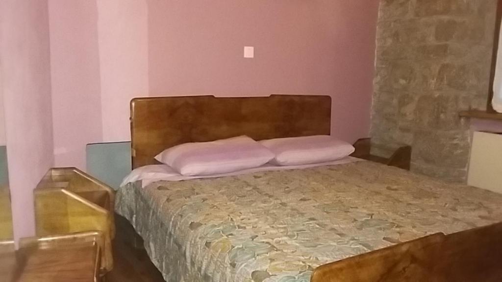 Fotografia z galérie ubytovania Family friendly apartments with a swimming pool Veli Mlun, Central Istria - Sredisnja Istra - 13099 v destinácii Buzet