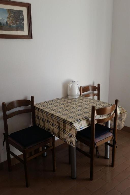 Fotografia z galérie ubytovania Apartments and rooms by the sea Gradac, Makarska - 13179 v destinácii Gradac
