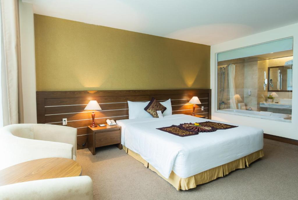 Phòng Deluxe Giường Đôi Nhìn Ra Biển