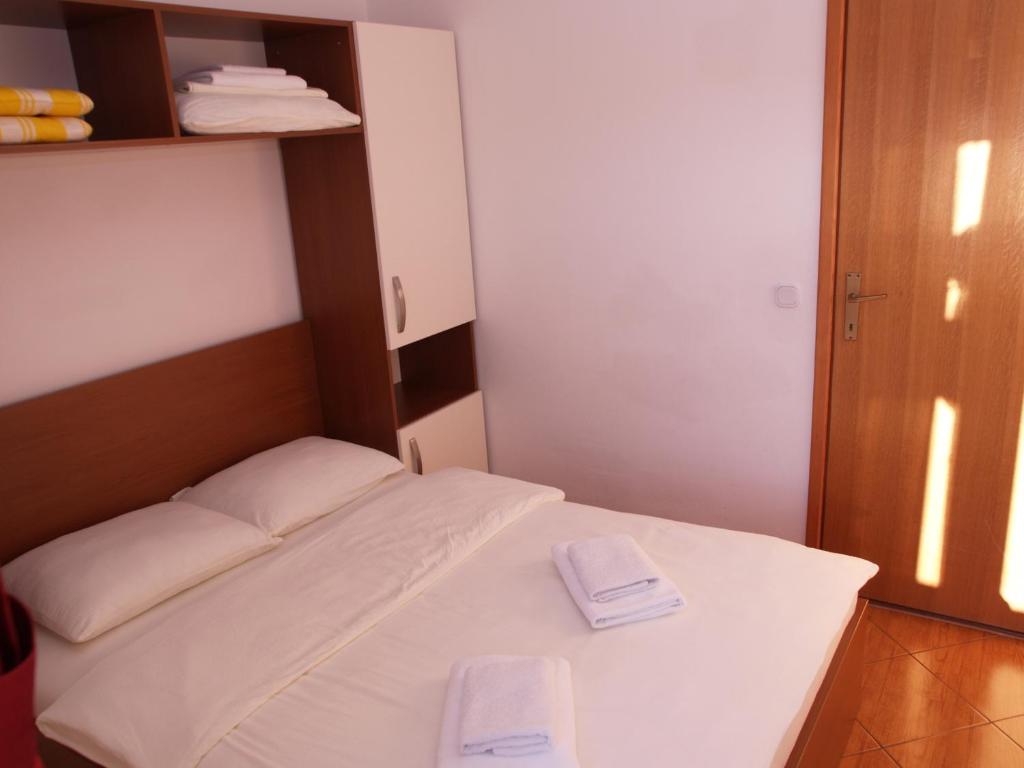Fotografie z fotogalerie ubytování Apartments by the sea Pag - 13329 v destinaci Pag