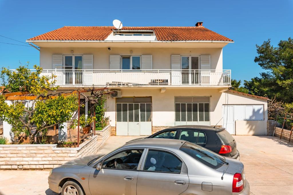 Budova, v ktorej sa apartmán nachádza