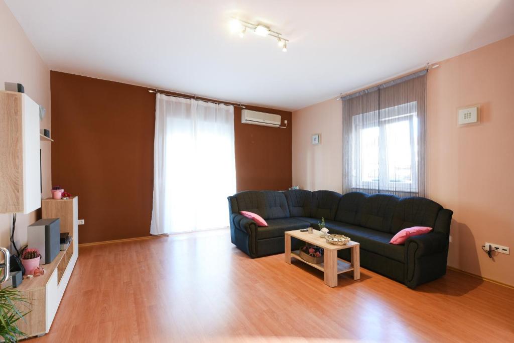 Fotografia z galérie ubytovania Apartments with a parking space Zadar - 13550 v destinácii Zadar