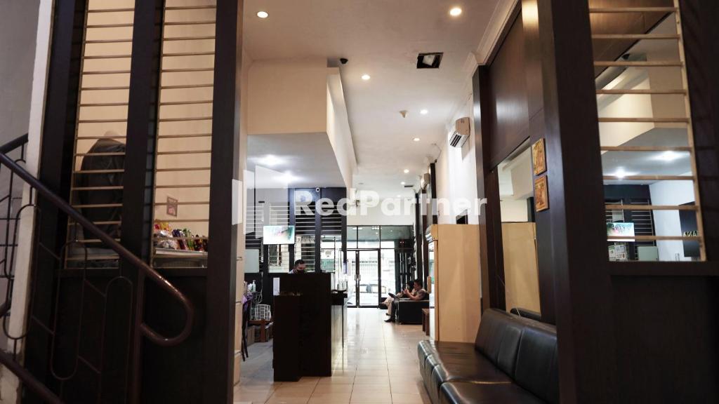 Vstupní hala nebo recepce v ubytování Wisma Sederhana Medan Mitra RedDoorz