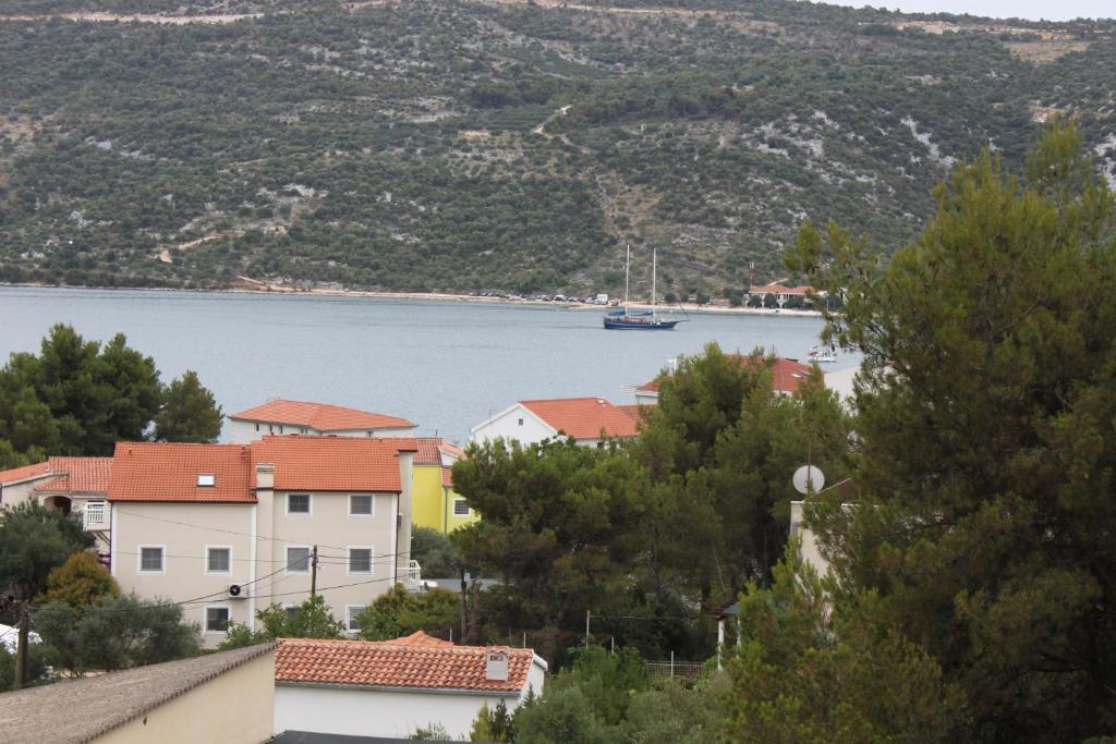 Fotografia z galérie ubytovania Apartments with a parking space Marina, Trogir - 13613 v Marine