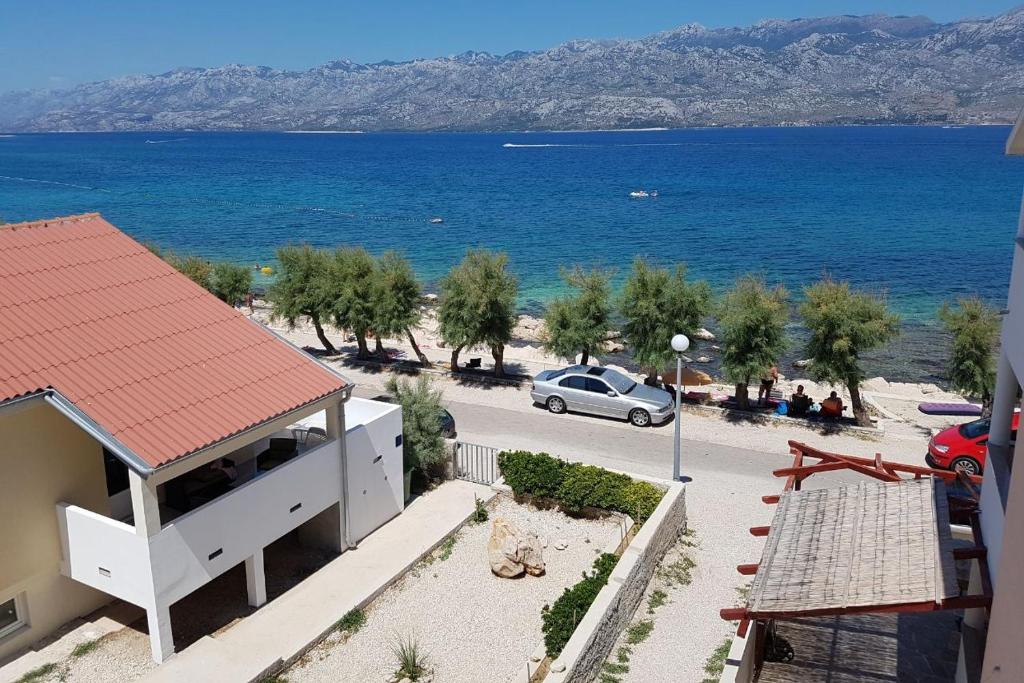 Fotografie z fotogalerie ubytování Seaside holiday house Razanac, Zadar - 13677 v destinaci Ražanac