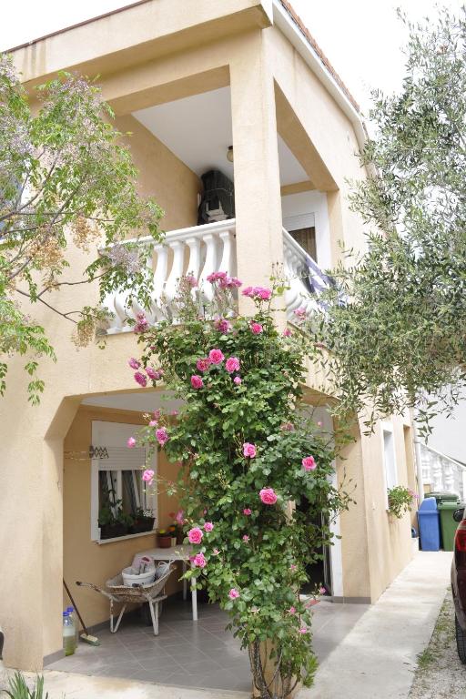 Balkón alebo terasa v ubytovaní Apartment Vir 13686b