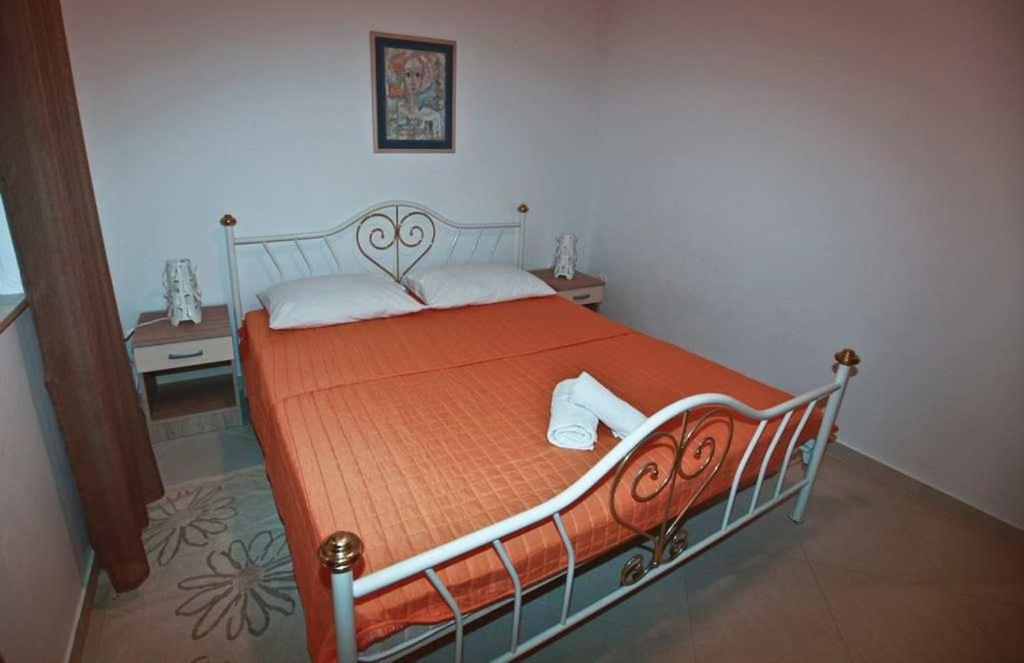 Posteľ alebo postele v izbe v ubytovaní Apartment Pakostane 14658a