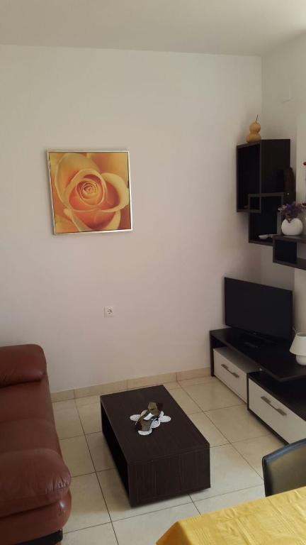 Fotografie z fotogalerie ubytování Family friendly seaside apartments Preko, Ugljan - 14692 v destinaci Preko