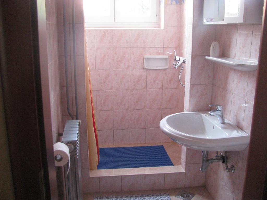 Fotografia z galérie ubytovania Apartments with WiFi Dubrovnik - 14722 v Dubrovníku