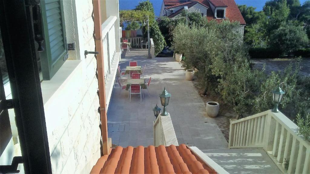 Fotografia z galérie ubytovania Apartments and rooms by the sea Stanici, Omis - 14782 v Omise