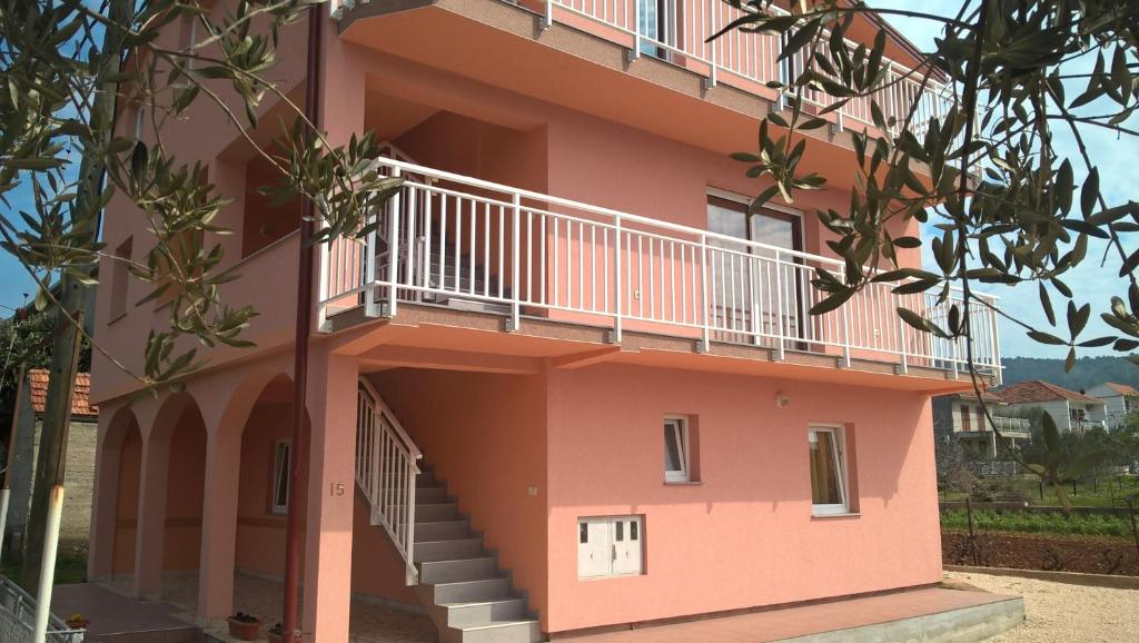 Balkón alebo terasa v ubytovaní Apartments with parking spaces Poljica, Trogir - 14803