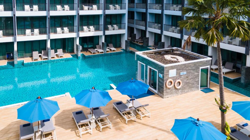 Bazén v ubytování BlueSotel Krabi AoNang Beach nebo v jeho okolí