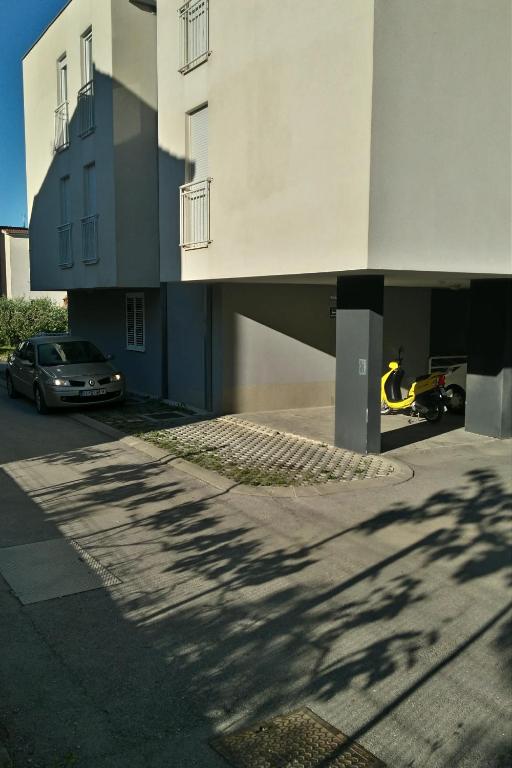 Fotografia z galérie ubytovania Apartments with a parking space Podstrana, Split - 14934 v destinácii Podstrana