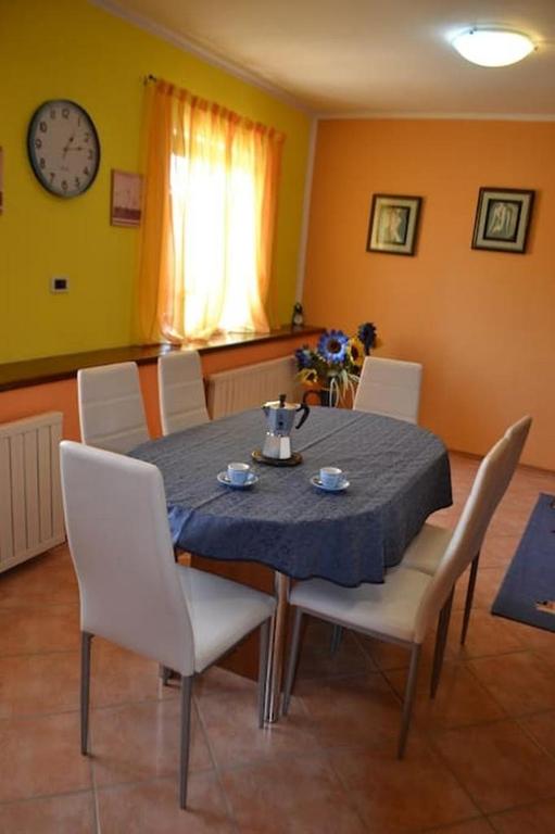 Fotografia z galérie ubytovania Apartments with a parking space Murine, Umag - 14994 v destinácii Umag